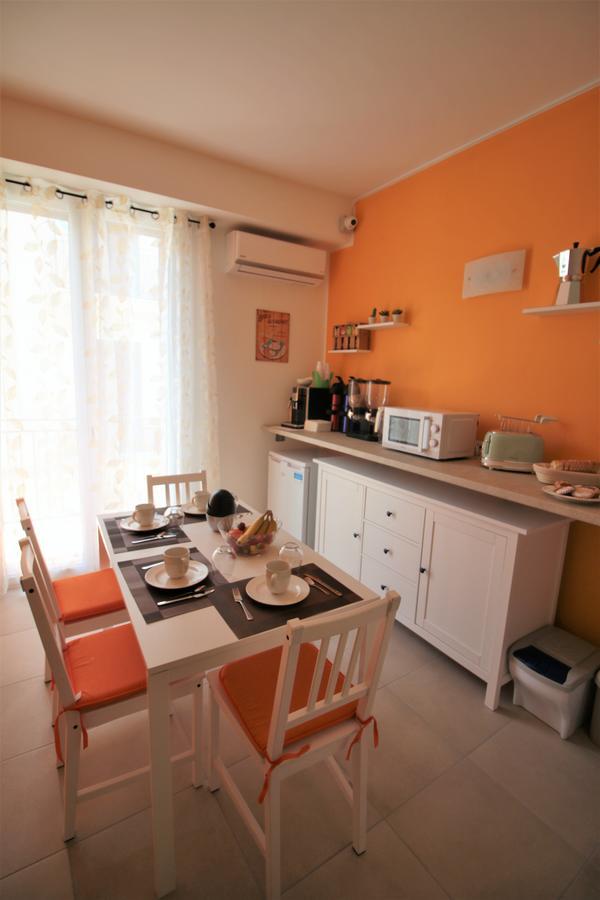 La Rosatea Bed & Breakfast Монреале Екстериор снимка