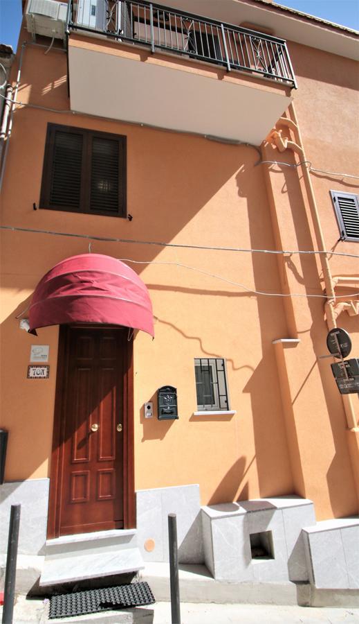 La Rosatea Bed & Breakfast Монреале Екстериор снимка