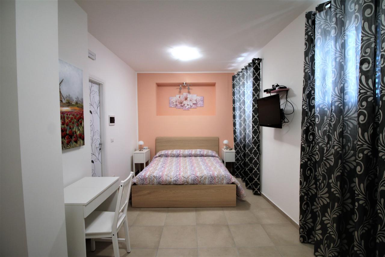 La Rosatea Bed & Breakfast Монреале Екстериор снимка
