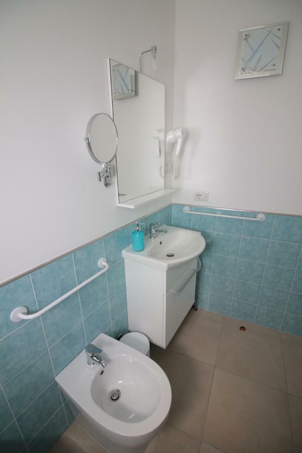 La Rosatea Bed & Breakfast Монреале Екстериор снимка